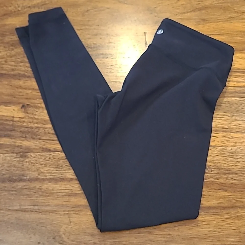 Lululemon Black Leggings Size 6 - Picture 1 of 6